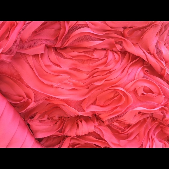 Strapless Izzy Prom Dress - Picture 4 of 4